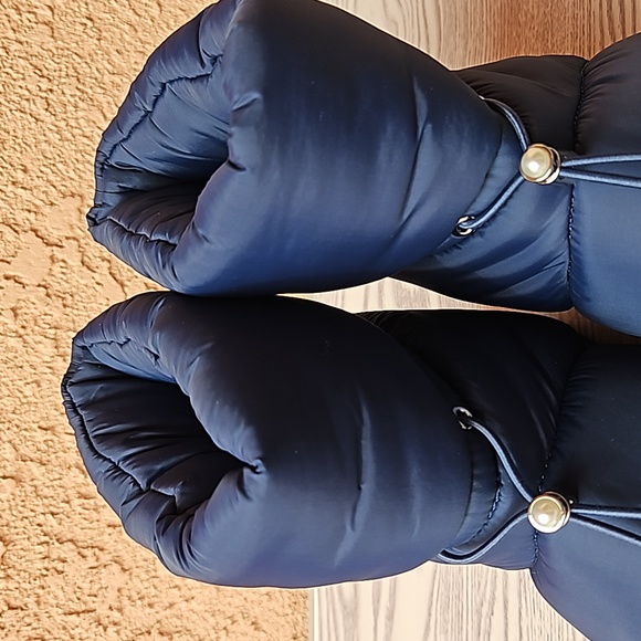 Stuart Weitzman blue polar lug quilted boots snow rain size 6.5 - Picture 8 of 16